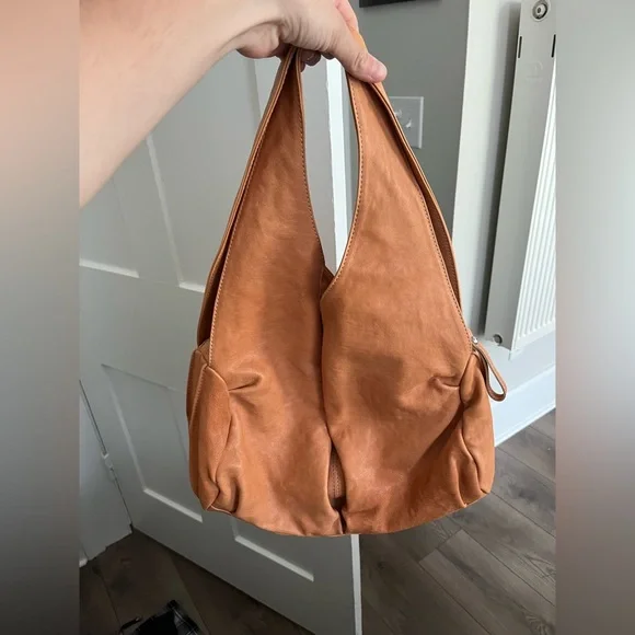 Sundance Plentitude Of Pockets Bag Tan Italian Leather - Picture 2 of 7